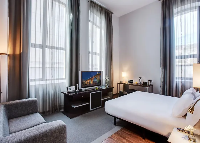 Hoteles en Alcoy y sus alrededores: ¡descubre las mejores opciones de alojamiento!