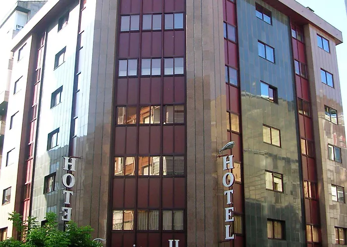 Mejores hoteles con piscina climatizada en Ourense